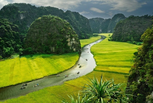 Hoa Lu - Tam Coc One Day Tour Hoa Lu - Tam Coc One Day Tour